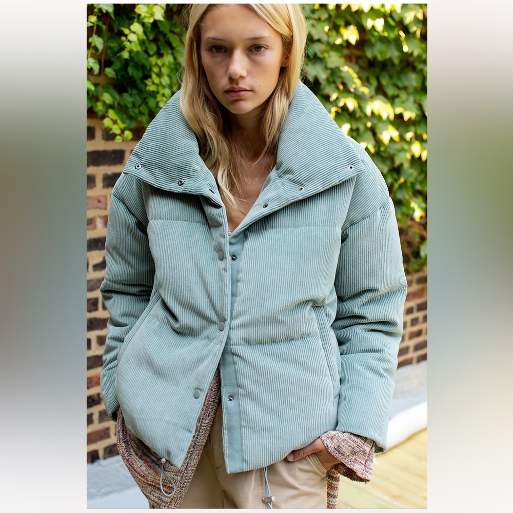 Free People Cord Weekender puffer. Sz Xs Light Greenish Blue.
